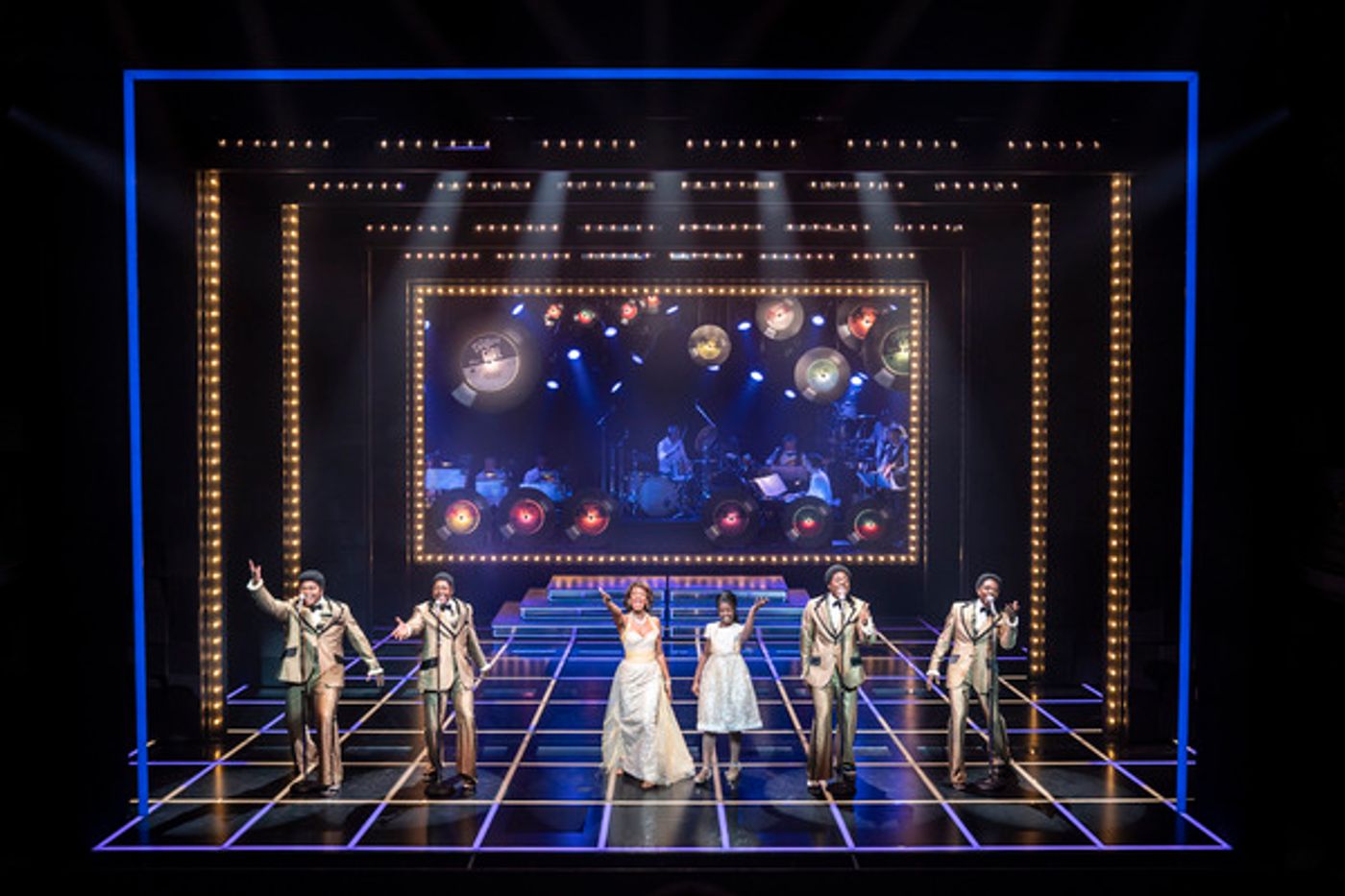 Photos: First Look at THE DRIFTERS GIRL at The Garrick Theatre  Image