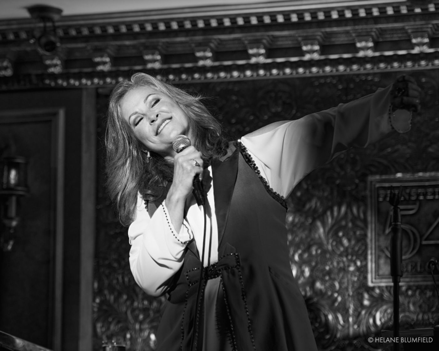 Photo Flash: LINDA EDER's Return To Feinstein's/54 Below Is Photographed by Helane Blumfield Photo Flash: LINDA EDER's Return To Feinstein's/54 Below Is Photographed by Helane Blumfield Image