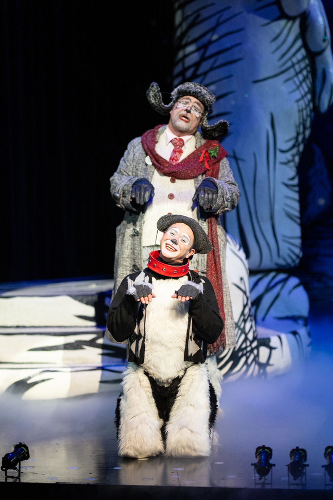Photos: First Look at HOW THE GRINCH STOLE CHRISTMAS at the Old Globe Theatre  Image