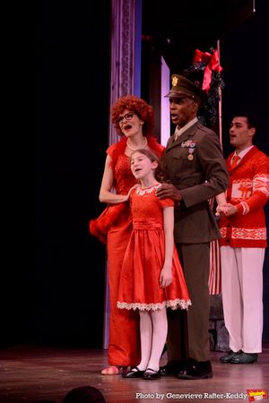 Suzanne Mason, AnnaBelle Deaner and Keith Lee Grant @ BroadwayWorld Suzanne Mason, AnnaBelle Deaner and Keith Lee Grant Photo