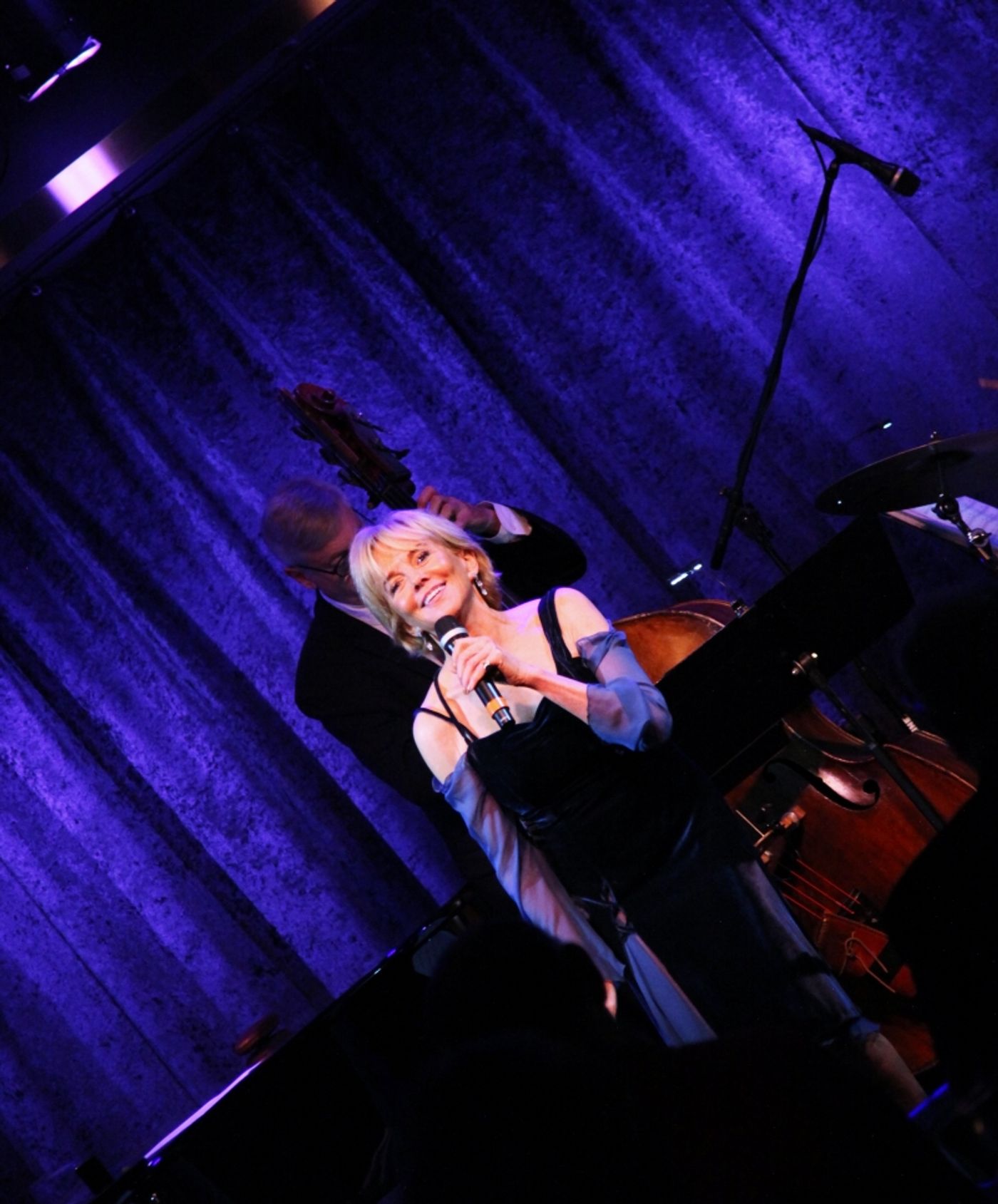 Review: Linda Purl Gets Birdland Theater IN THE MOOD With Sensational SONGS FOR JUMPING BACK INTO LIFE!  Image