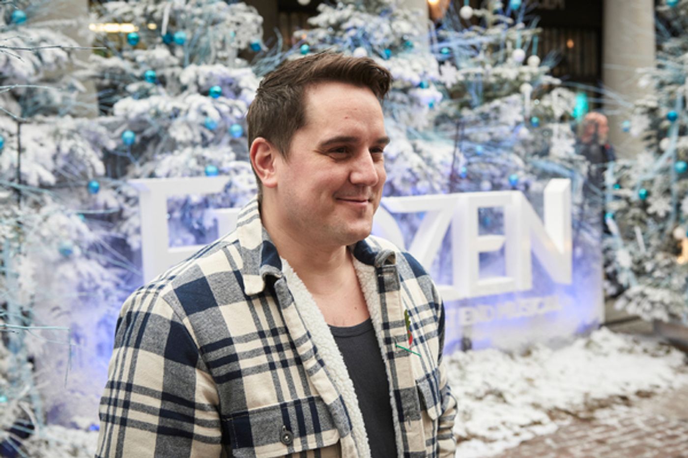 Photos: FROZEN and its Stars Take Over Covent Garden  Image