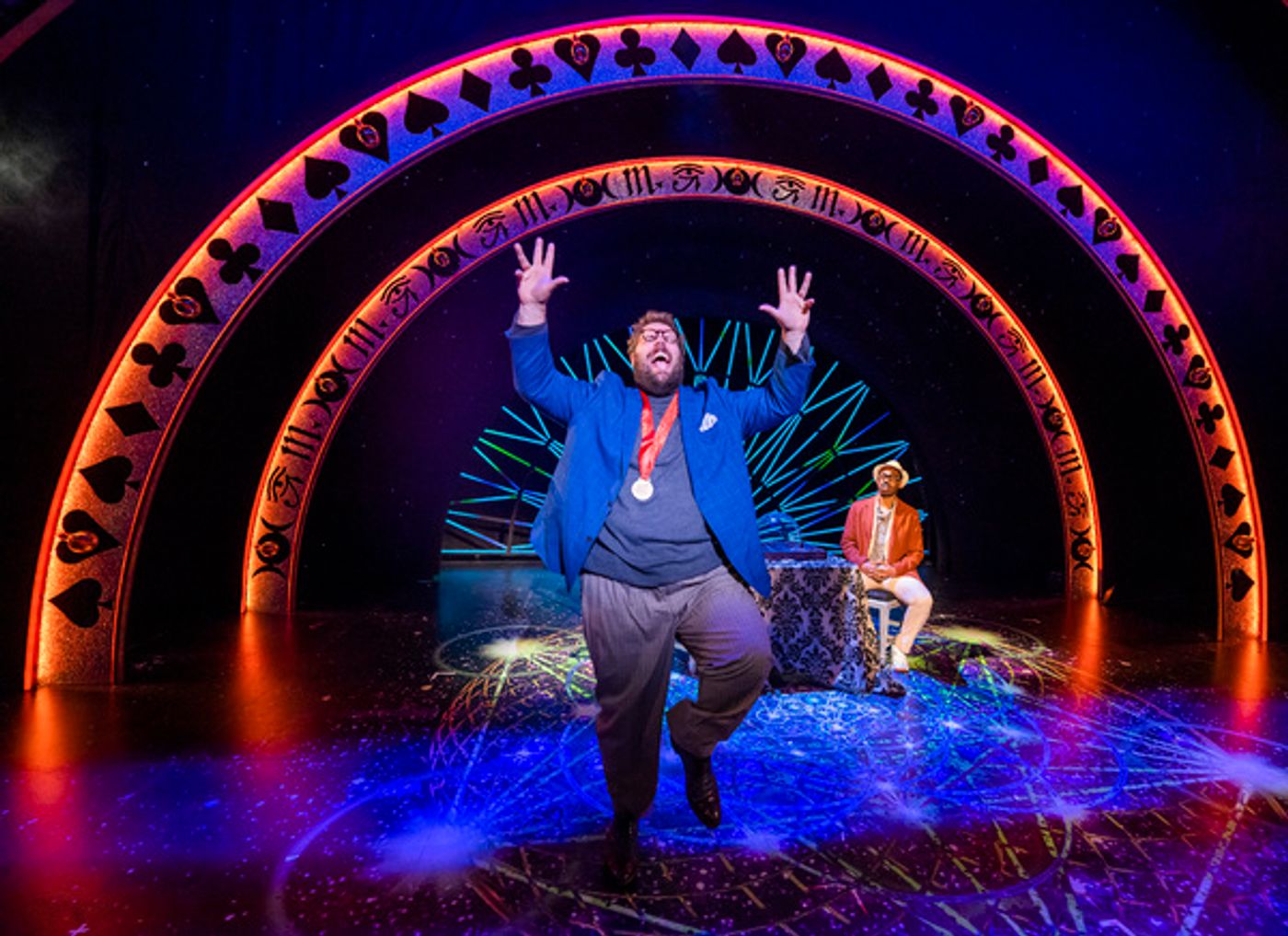 Photos: Check Out All New Photos of MAGIC GOES WRONG in Action  Image
