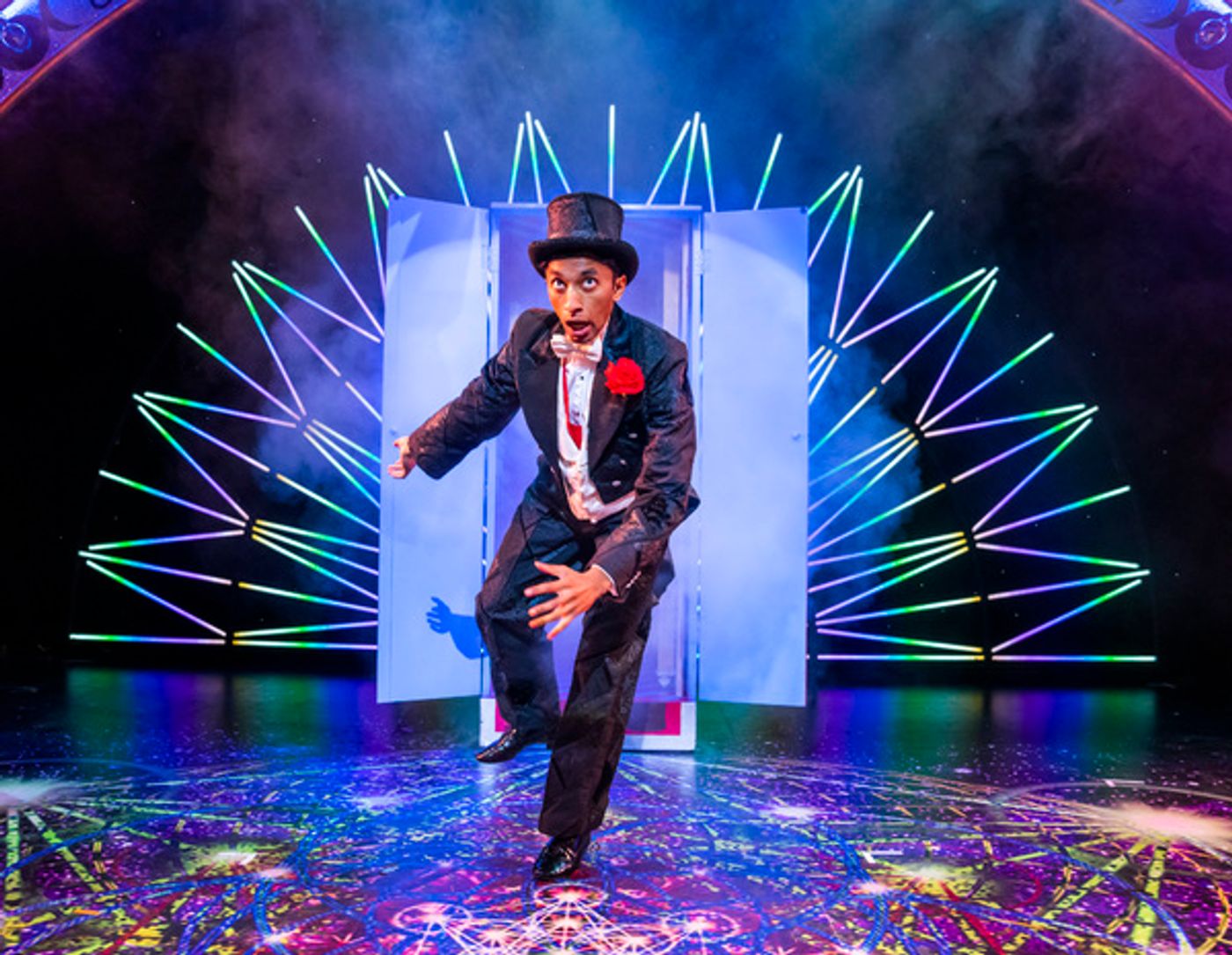 Photos: Check Out All New Photos of MAGIC GOES WRONG in Action  Image
