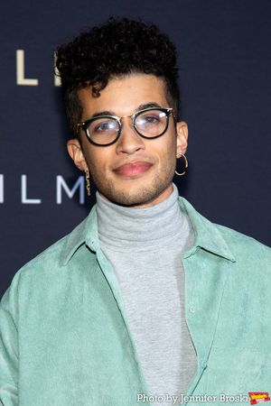 Jordan Fisher Photo
