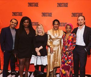 Reza Salazar, Uzo Aduba, Carole Rothman, Lynn Nottage, Kara Young & Edmund Donovan @ BroadwayWorld Reza Salazar, Uzo Aduba, Carole Rothman, Lynn Nottage, Kara Young & Edmund Donovan Photo