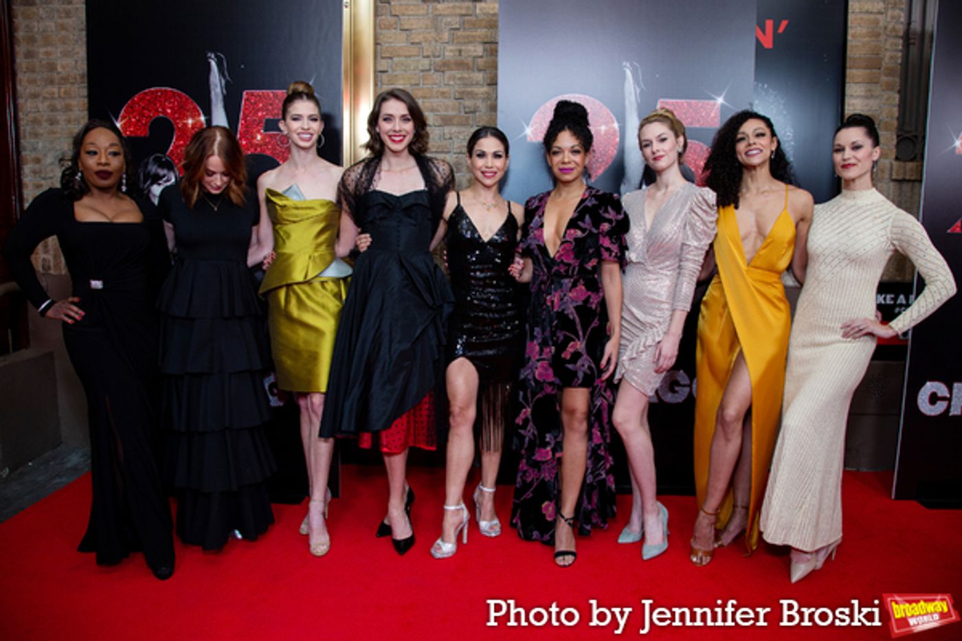 Photos: On the Red Carpet at CHICAGO's 25th Anniversary Performance  Image