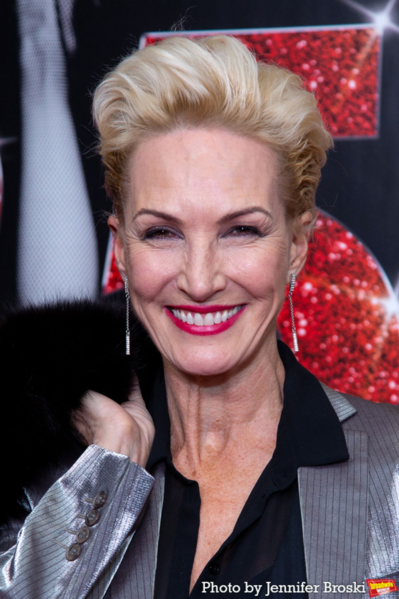 Photos: On the Red Carpet at CHICAGO's 25th Anniversary Performance  Image