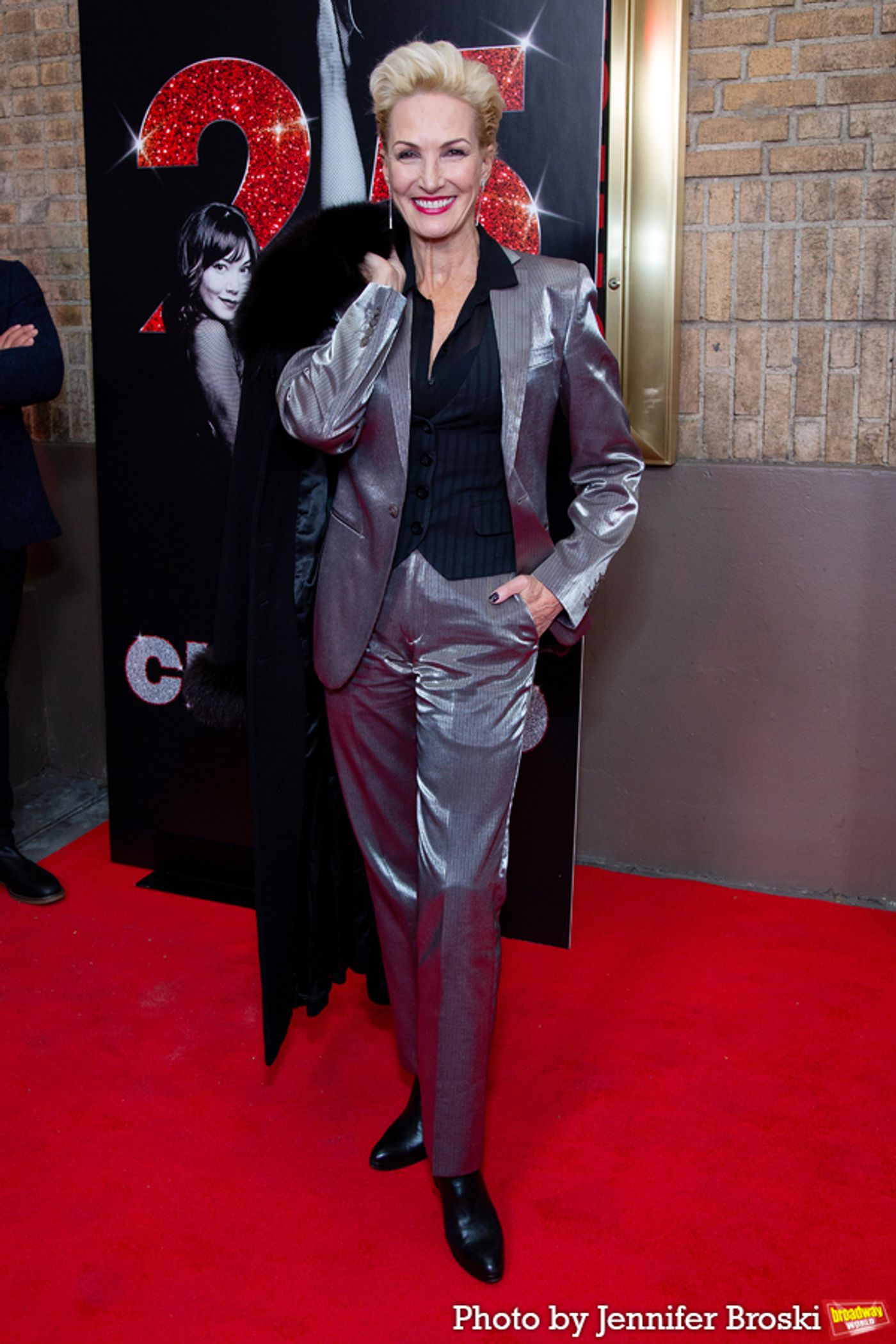 Photos: On the Red Carpet at CHICAGO's 25th Anniversary Performance  Image