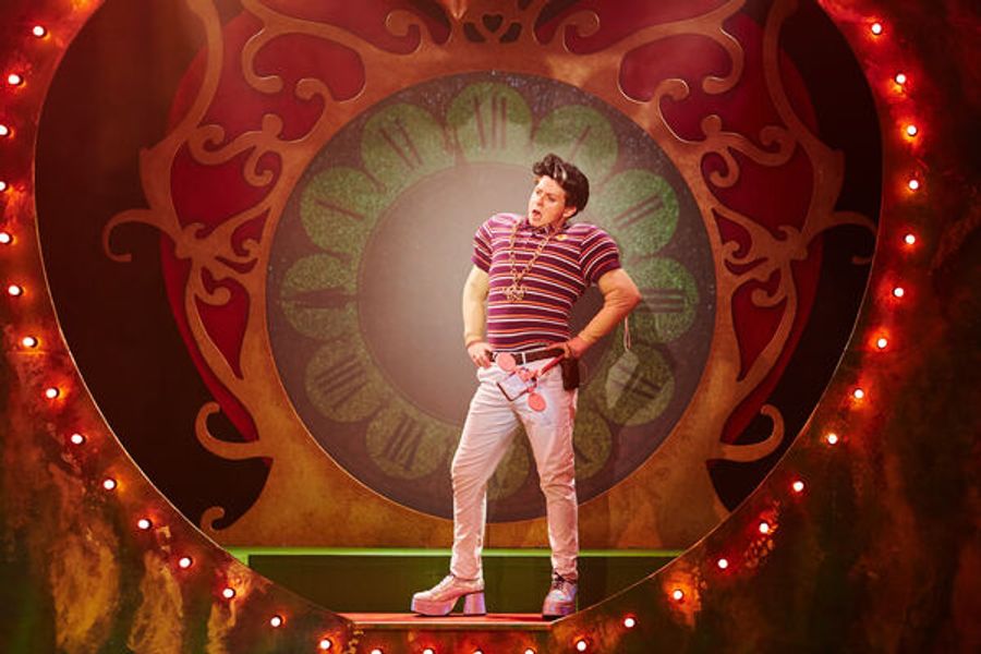 Photos: First Look at CINDERELLA: THE AWESOME TRUTH at Polka Theatre Image