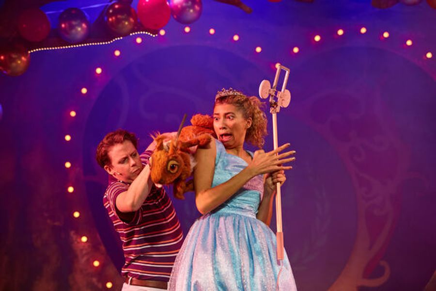Photos: First Look at CINDERELLA: THE AWESOME TRUTH at Polka Theatre Image
