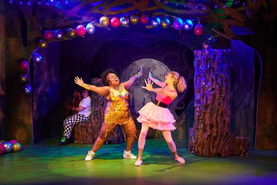 Photos: First Look at CINDERELLA: THE AWESOME TRUTH at Polka Theatre Image