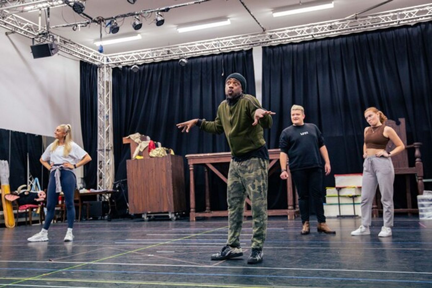Photos: Inside Rehearsal For JACK AND THE BEANSTALK Panto at Hackney Empire  Image