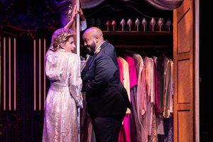 Jeanna de Waal and Anthony Murphy @ BroadwayWorld Jeanna de Waal and Anthony Murphy Photo