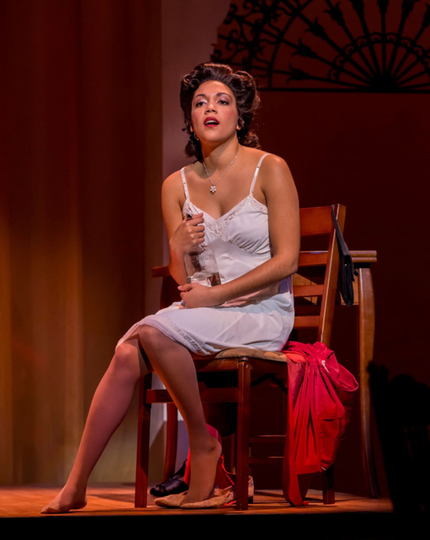 Photos: Photos: First Look at Vivian Reed & More in BLUES IN THE NIGHT  Image