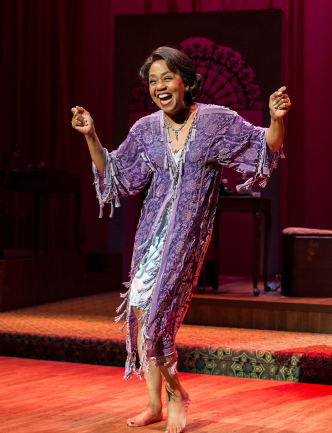 Photos: Photos: First Look at Vivian Reed & More in BLUES IN THE NIGHT  Image