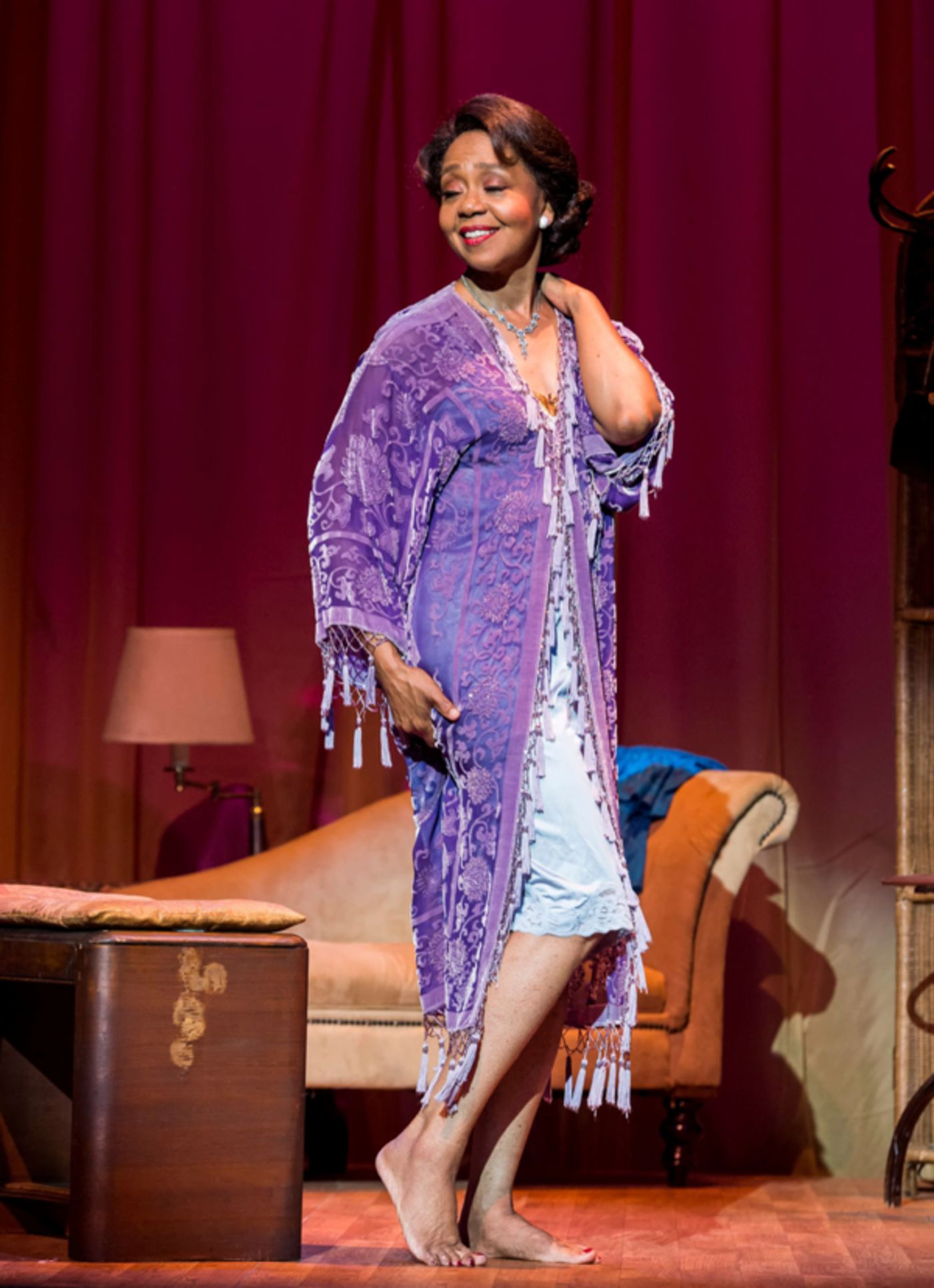 Photos: Photos: First Look at Vivian Reed & More in BLUES IN THE NIGHT  Image