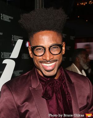 Robert Hartwell Photo