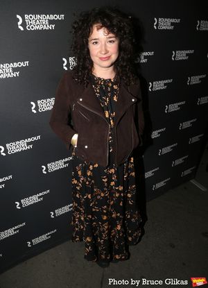 Sarah Steele Photo