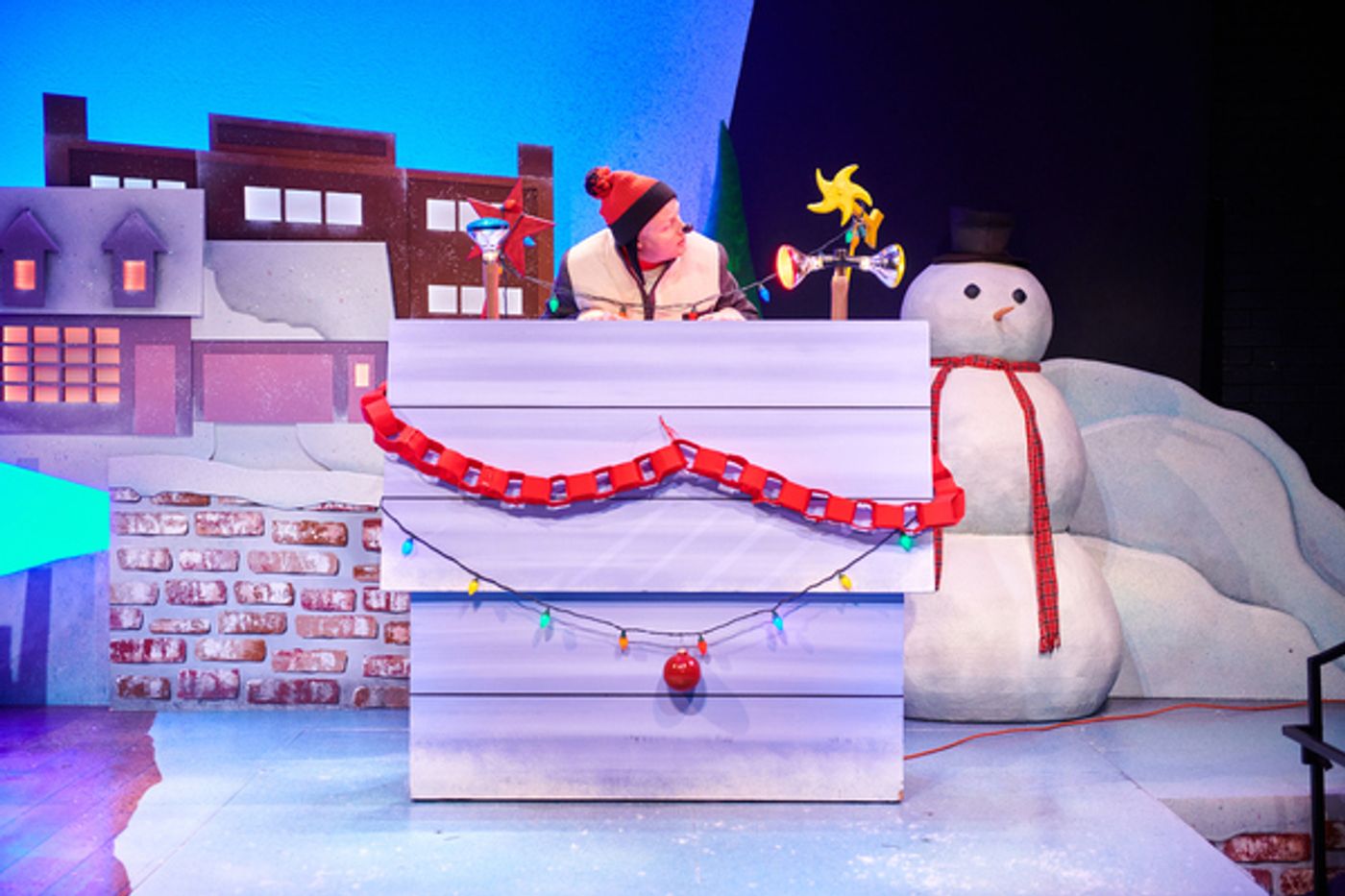 Photos: First Look at A CHARLIE BROWN CHRISTMAS at First Stage  Image