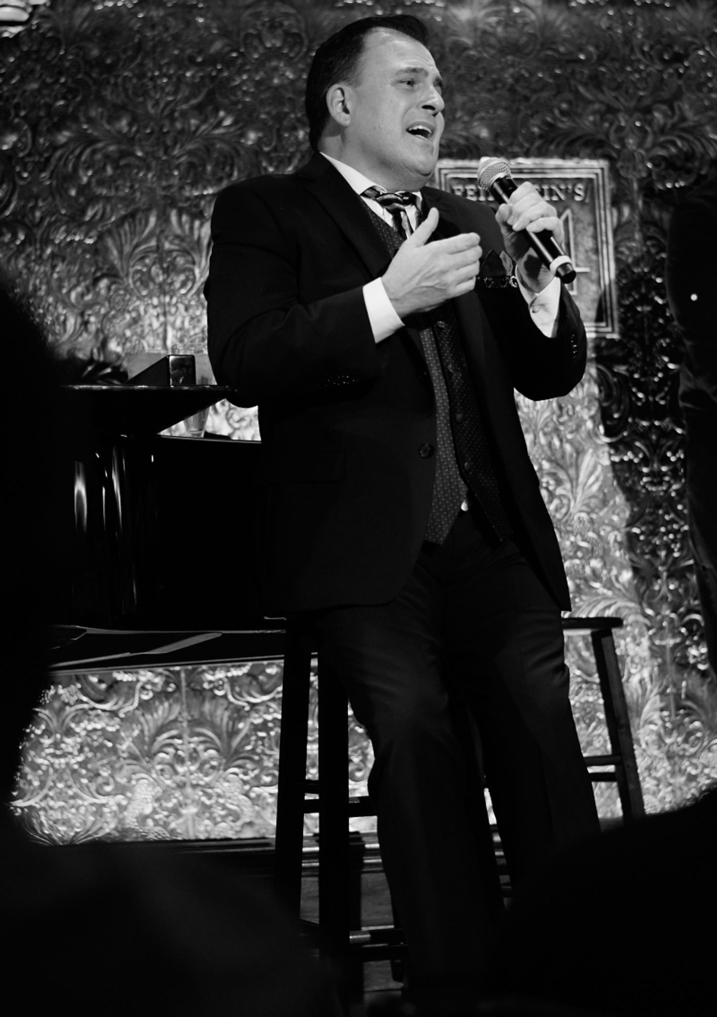 Photo Flash: Helane Blumfield Documents DAVID SABELLA SINGS KANDER & EBB: 25CHICAGO25 at Feinstein's/54 Below Photo Flash: Helane Blumfield Documents DAVID SABELLA SINGS KANDER & EBB: 25CHICAGO25 at Feinstein's/54 Below Image