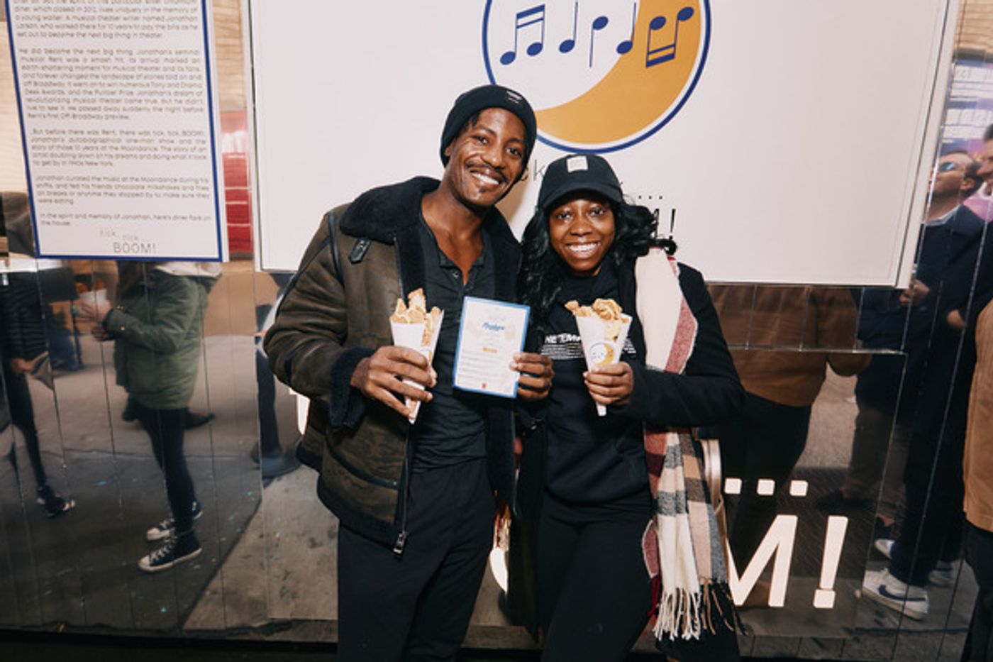 Photos: See Shipp, de Jesús & More at Pop-Up Moondance Diner Food Truck! Photos: See Shipp, de Jesús & More at Pop-Up Moondance Diner Food Truck! Image