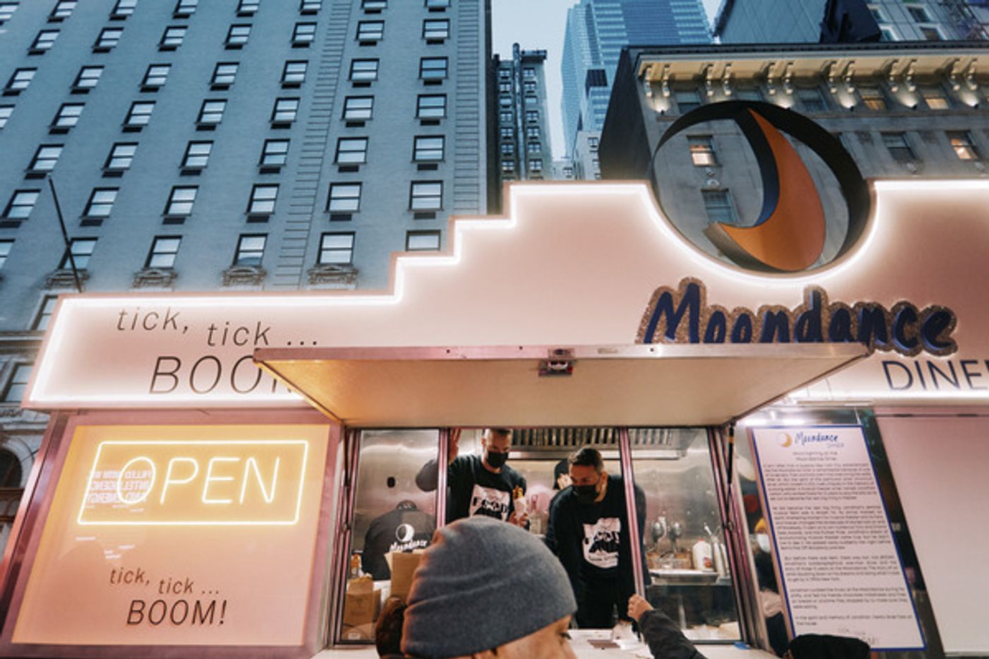 Photos: See Shipp, de Jesús & More at Pop-Up Moondance Diner Food Truck! Photos: See Shipp, de Jesús & More at Pop-Up Moondance Diner Food Truck! Image
