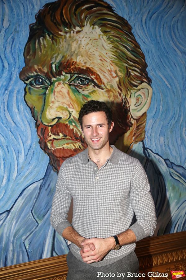 Photos: Go Inside Reopening Night of IMMERSIVE VAN GOGH at Pier 36 — photo 19 of 41