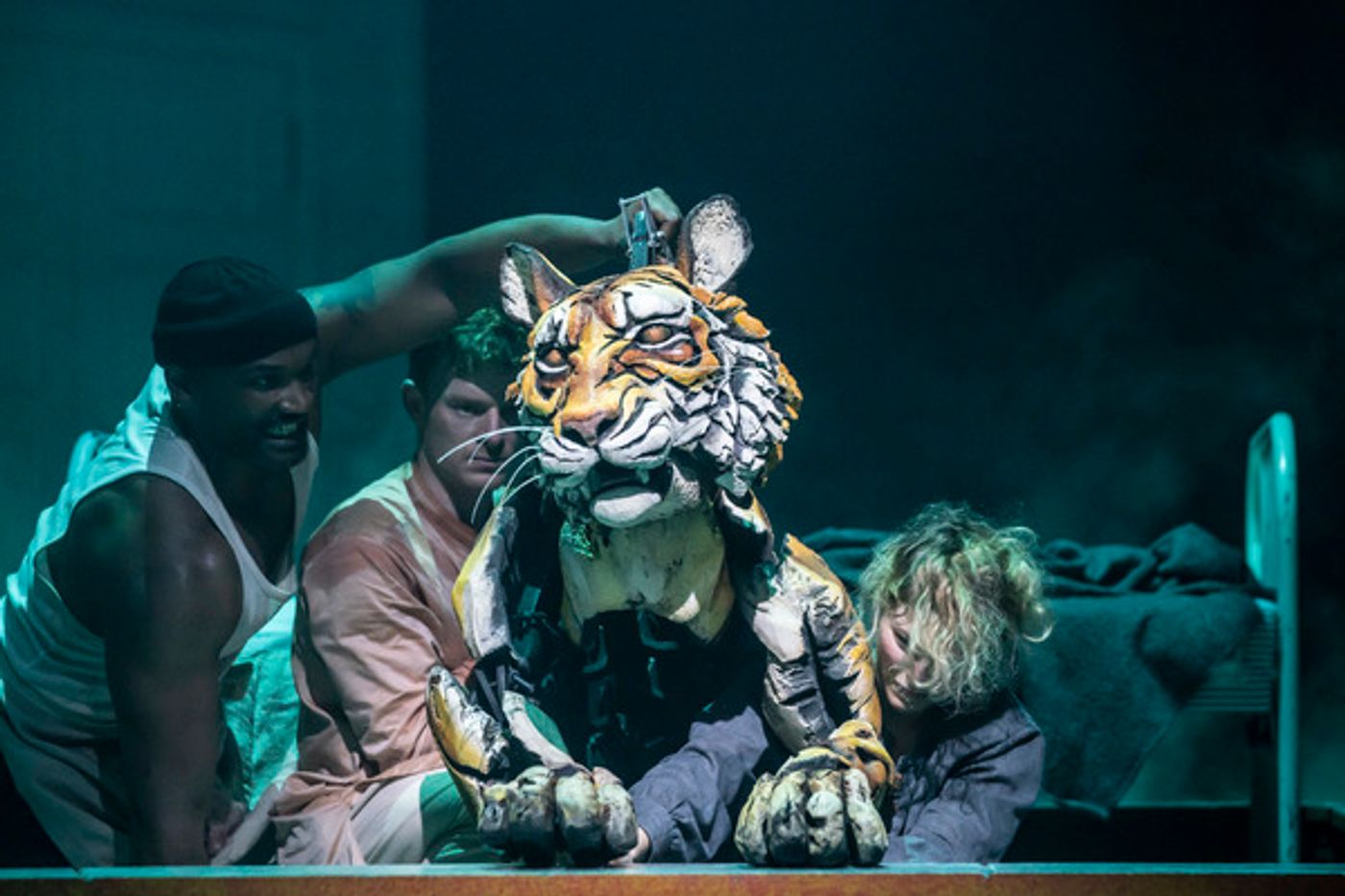 Photos: First Look at LIFE OF PI in the West End  Image