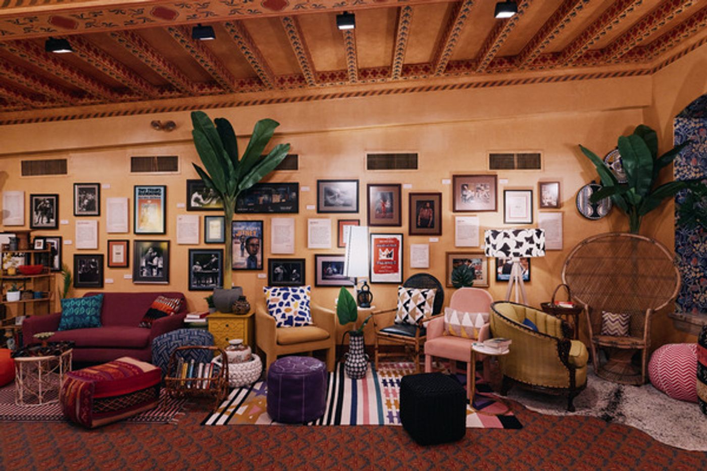 Photos: SLAVE PLAY Unveils 'The Wilson Lounge' for First Preview  Image