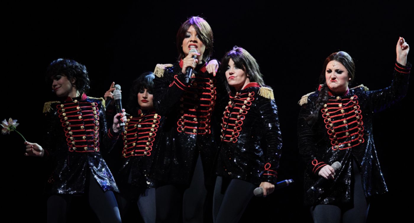 BWW Interviews: Hablamos con las protagonistas de CAPULLAS?  Image