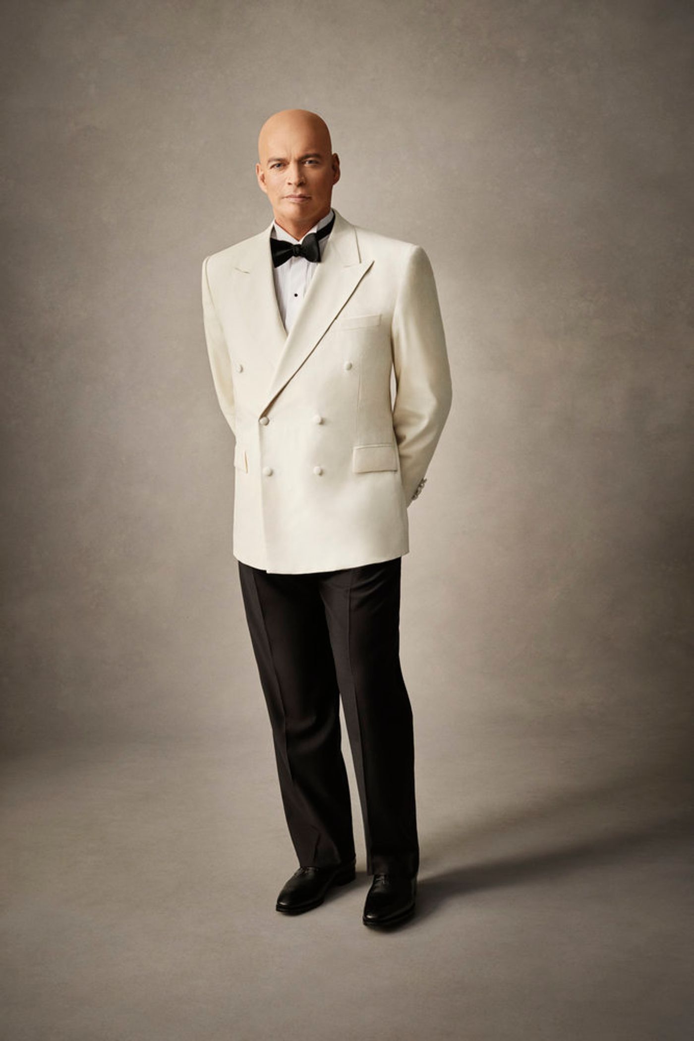 Photos: First Look at the Cast of ANNIE LIVE! in Costume Photos: First Look at the Cast of ANNIE LIVE! in Costume Image