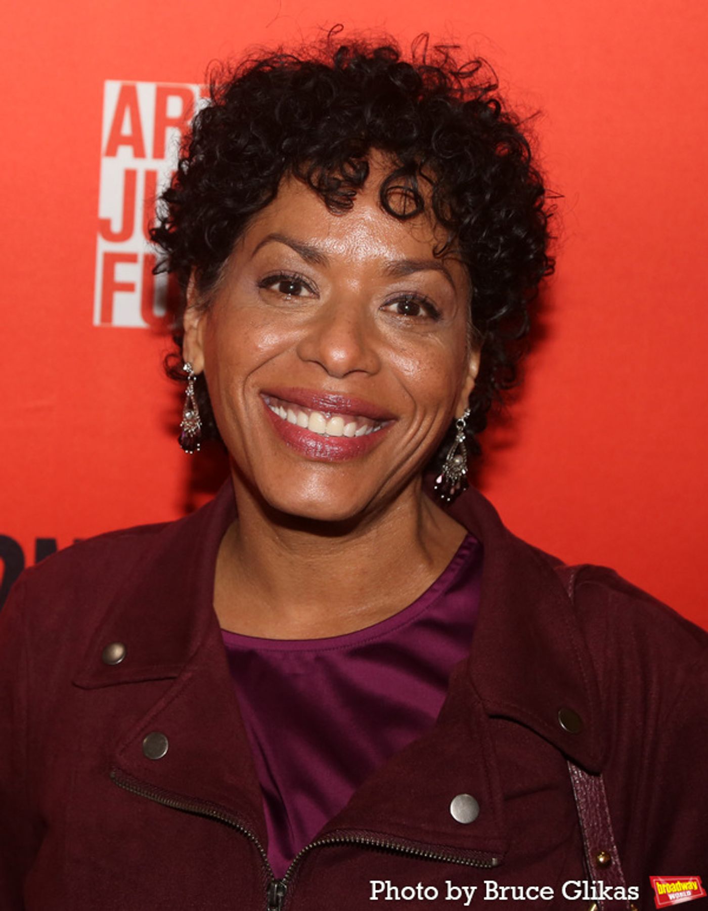 Photos: CLYDE'S Celebrates Opening Night on Broadway  Image