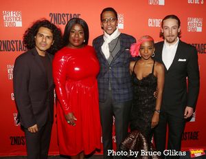 Reza Salazar, Ron Cephas Jones, Uzo Aduba, Kara Young  and Edmund Donovan Photo