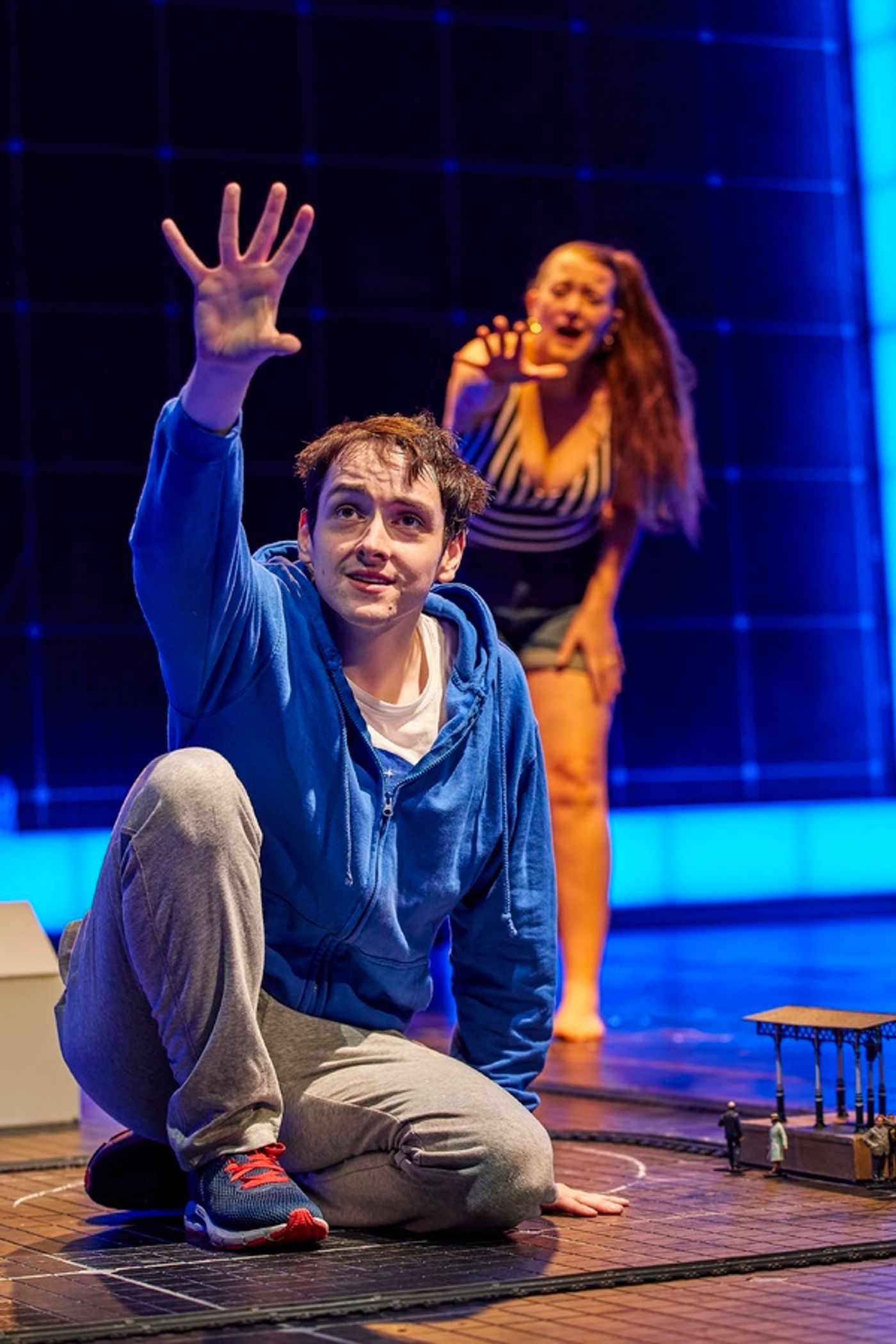 Photos: First Look at THE CURIOUS INCIDENT OF THE DOG IN THE NIGHT-TIME  Image