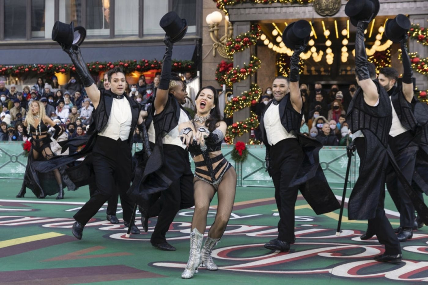 Photos: SIX, WICKED & More Perform at the MACY'S THANKSGIVING DAY PARADE  Image