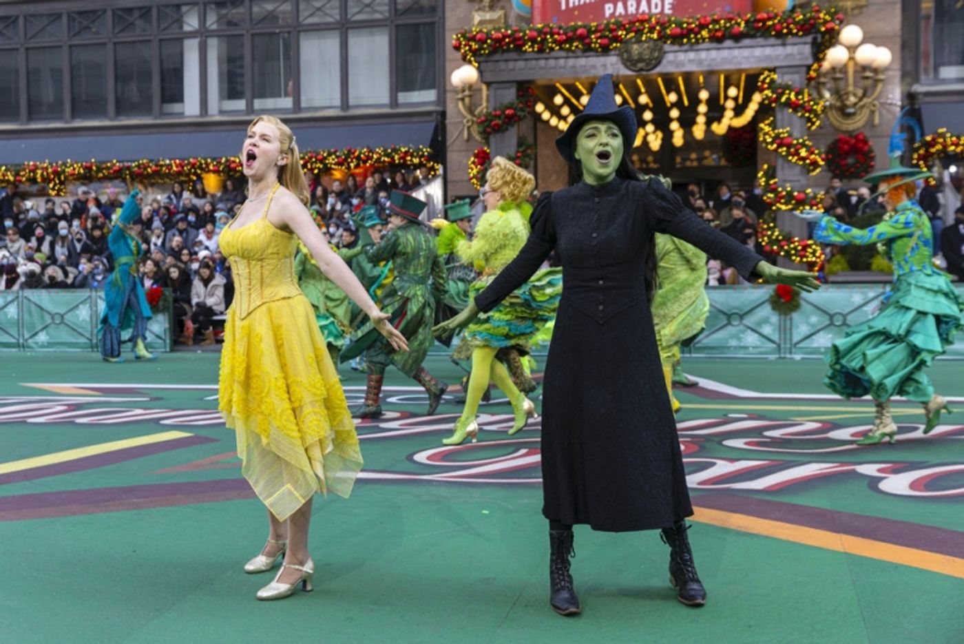 Photos: SIX, WICKED & More Perform at the MACY'S THANKSGIVING DAY PARADE  Image