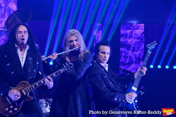 Photos: THE WIZARDS OF WINTER Return to Patchogue Theatre  Image