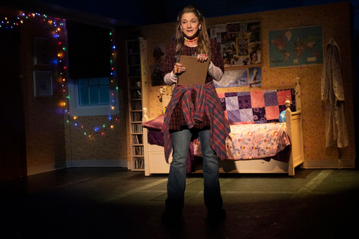 Photos: First Look at Bonnie Milligan, Victoria Clark & More in KIMBERLY AKIMBO  Image