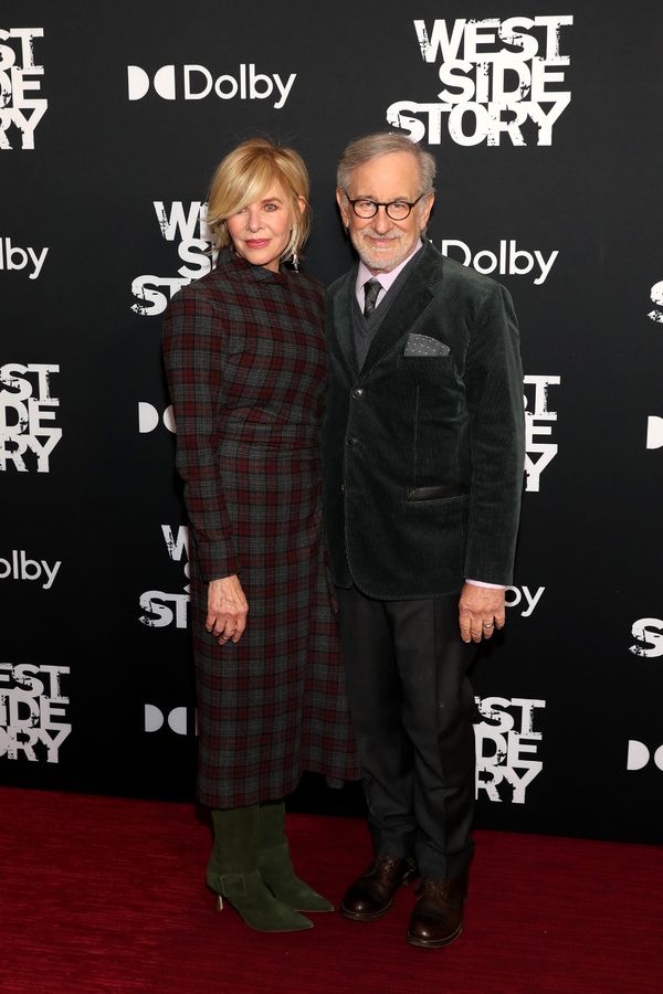 NEW YORK, NEW YORK - NOVEMBER 29: Kate Capshaw (L) and Steven Spielberg attend the Ne Photo
