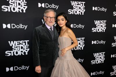 NEW YORK, NEW YORK - NOVEMBER 29: Steven Spielberg (L) and Rachel Zegler attend the N Photo