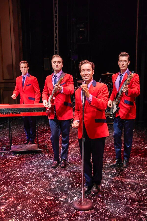 Photos: First Look at the UK & Ireland Tour of JERSEY BOYS  Image