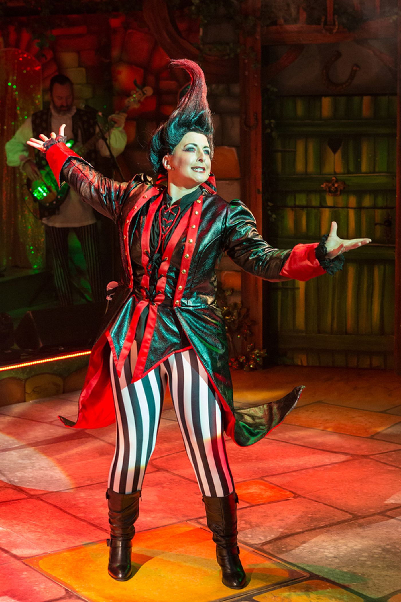 Photos: First Look at JACK AND THE BEANSTALK at the New Wolsey Theatre  Image