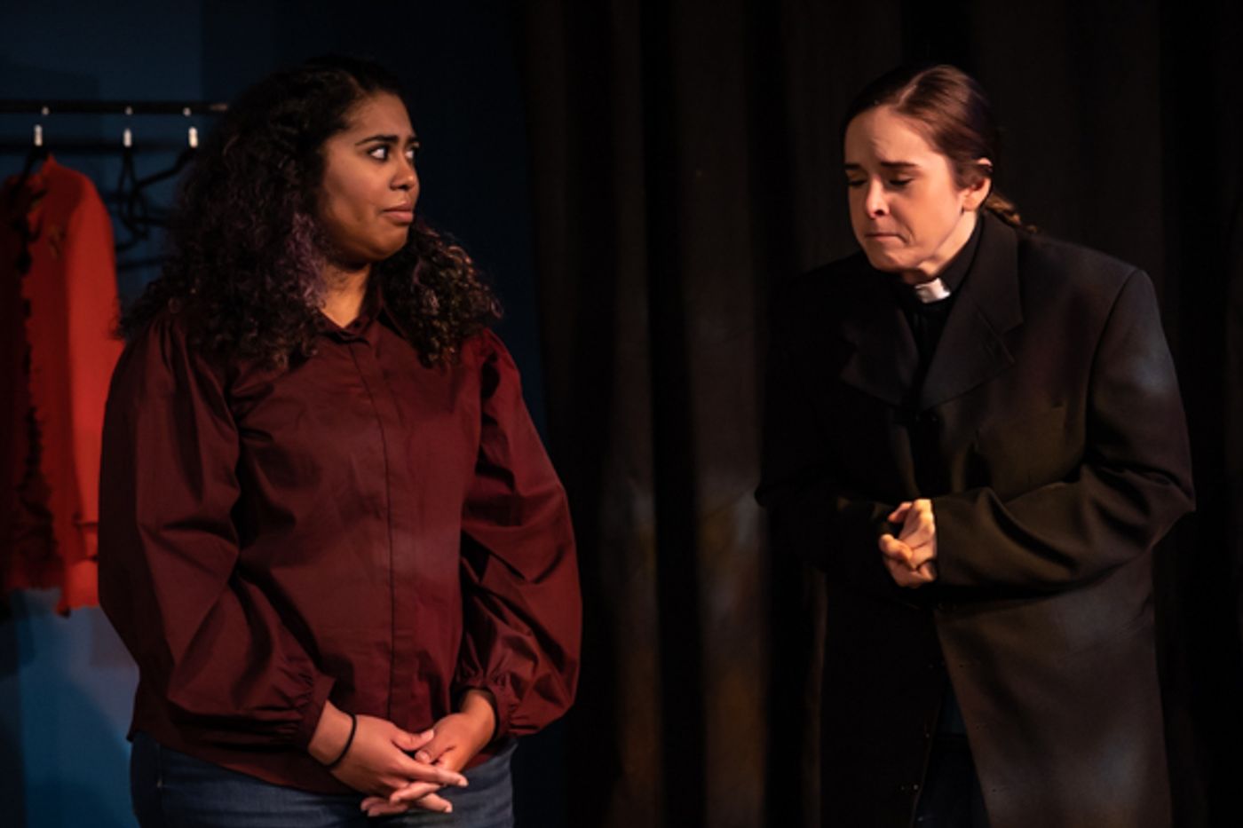 Photos: First look at Curtain Players' WOMEN PLAYING HAMLET Photos: First look at Curtain Players' WOMEN PLAYING HAMLET Image