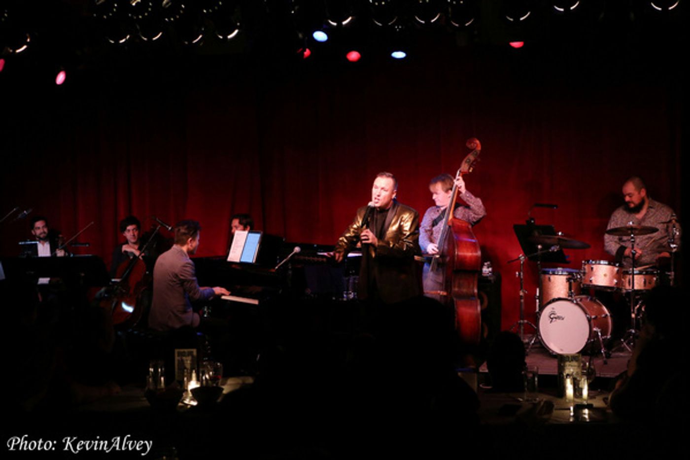 Photos: Robbie Rozelle Packs Birdland For THE NEXT ONE  Image
