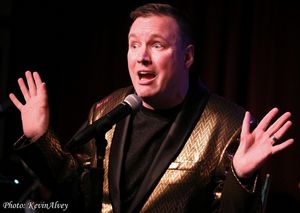 Robbie Rozelle Photo