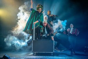 Irene Macdougall, Benjamin Osugo, Ewan Donald, Ann Louise Ross, Charlotte Grayson, Mark Scott, Caitlin Forbes @ BroadwayWorld Irene Macdougall, Benjamin Osugo, Ewan Donald, Ann Louise Ross, Charlotte Grayson, Ma Photo