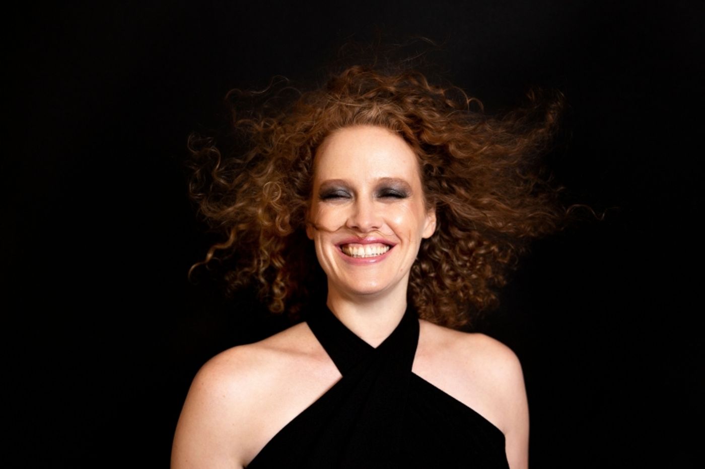 Kristen Lee Sergeant Album FALLING Announced, First Music Video LET'S FALL Drops Online  Image