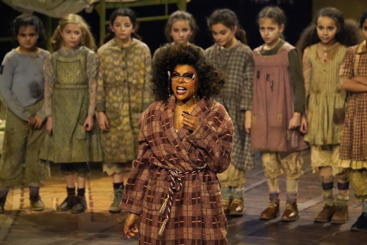 Photos: Taraji P. Henson, Celina Smith & More in ANNIE LIVE! on NBC  Image