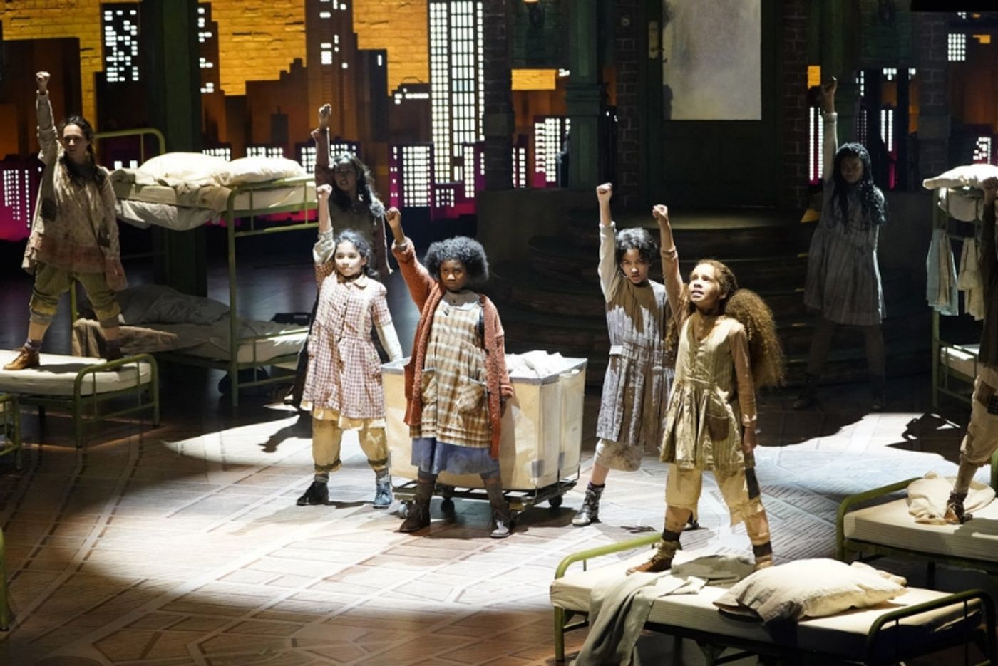 Photos: Taraji P. Henson, Celina Smith & More in ANNIE LIVE! on NBC  Image